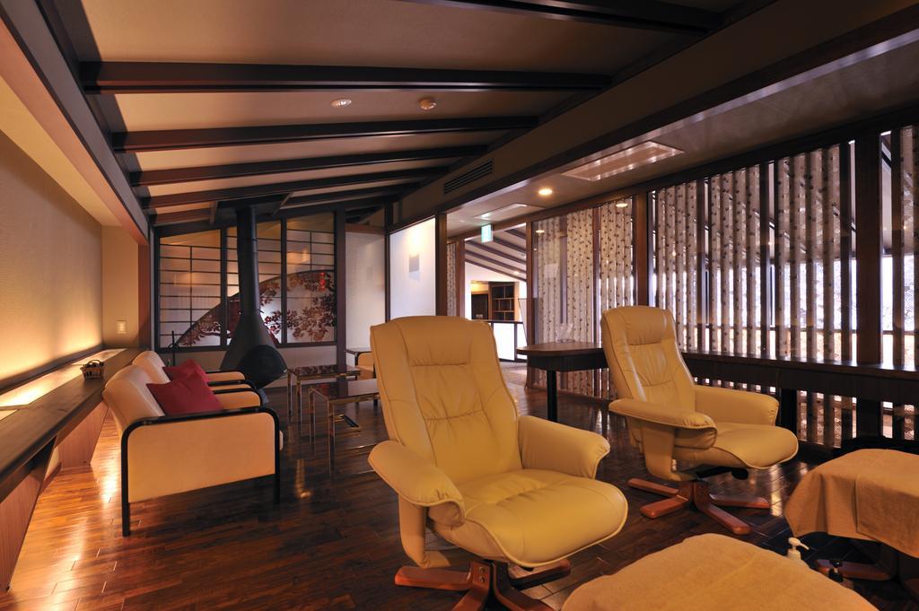 Kozantei Ubuya Hotel Фуджикавагучико Екстериор снимка
